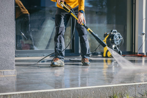 Best Garage Pressure Washing  in Lavonia, GA